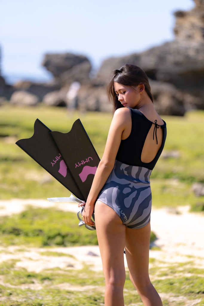 Mellow メロウ　ウェットスーツ　水着　ワンピース　S 楽天市場】SEA-ME WETSUITS メローガールズ ウェットスーツ